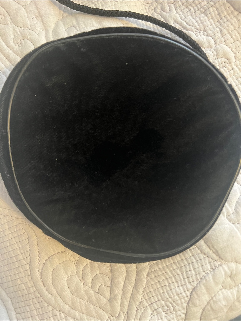 Embroidered Circle Crossbody Velvet Bag - Picture 2 of 4